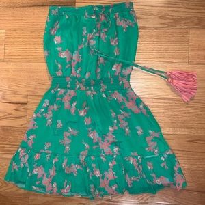 Really cute summer Karina Grimaldi dress